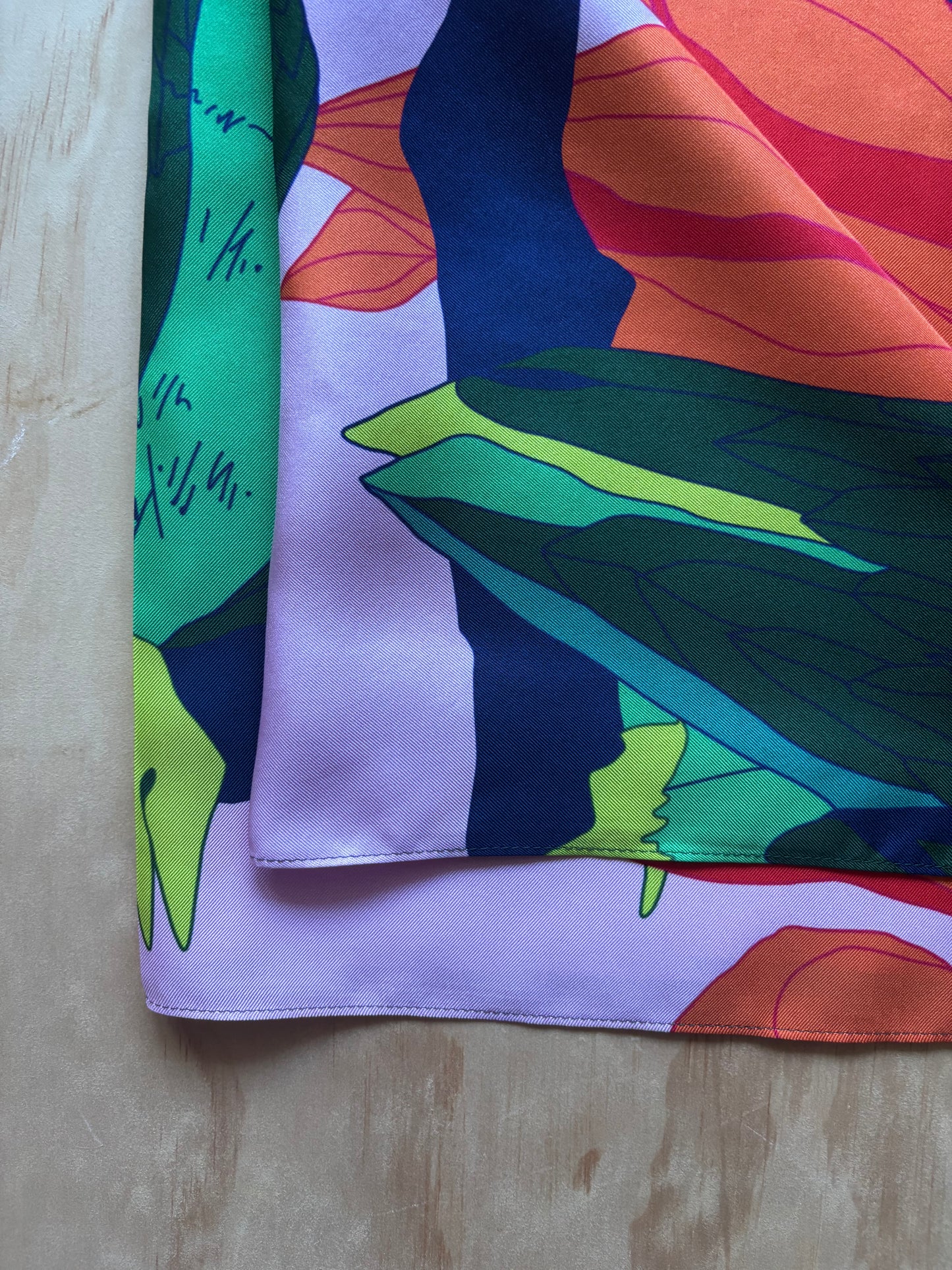 Double-Sided Silk Scarf – 66x66cm