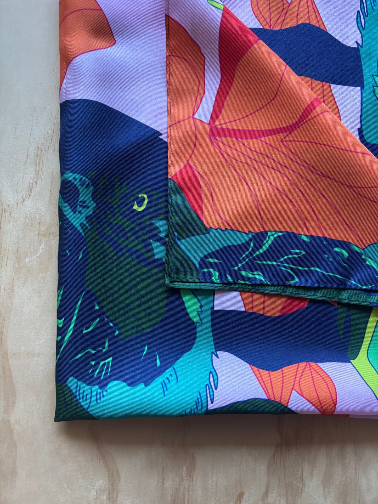 Double-Sided Silk Scarf – 66x66cm
