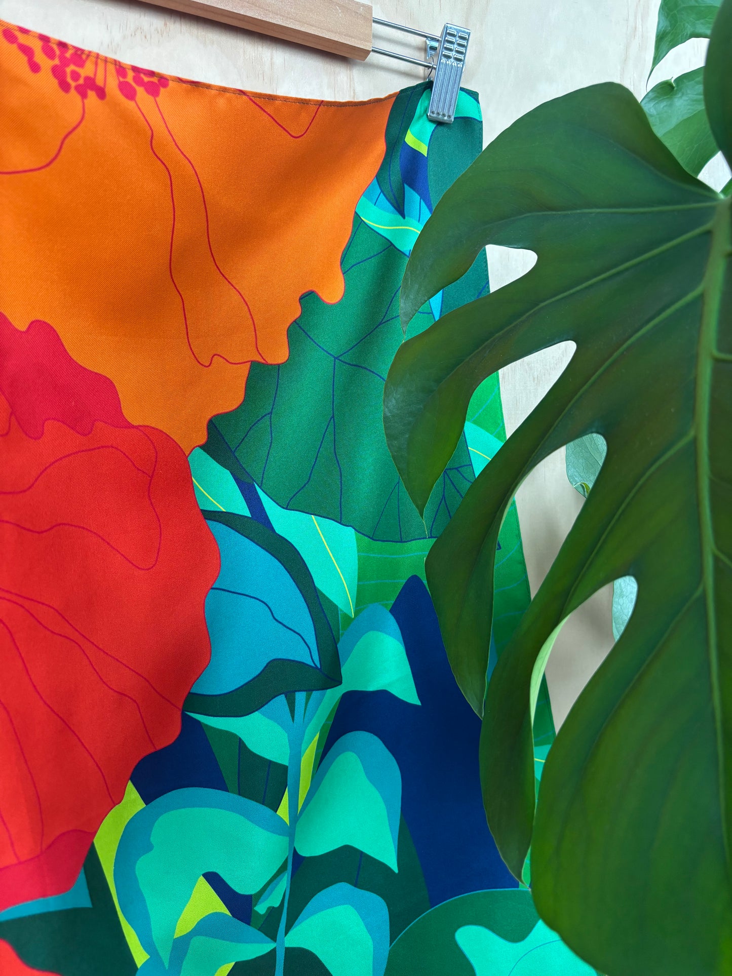 Double-Sided Silk Scarf – 66x66cm