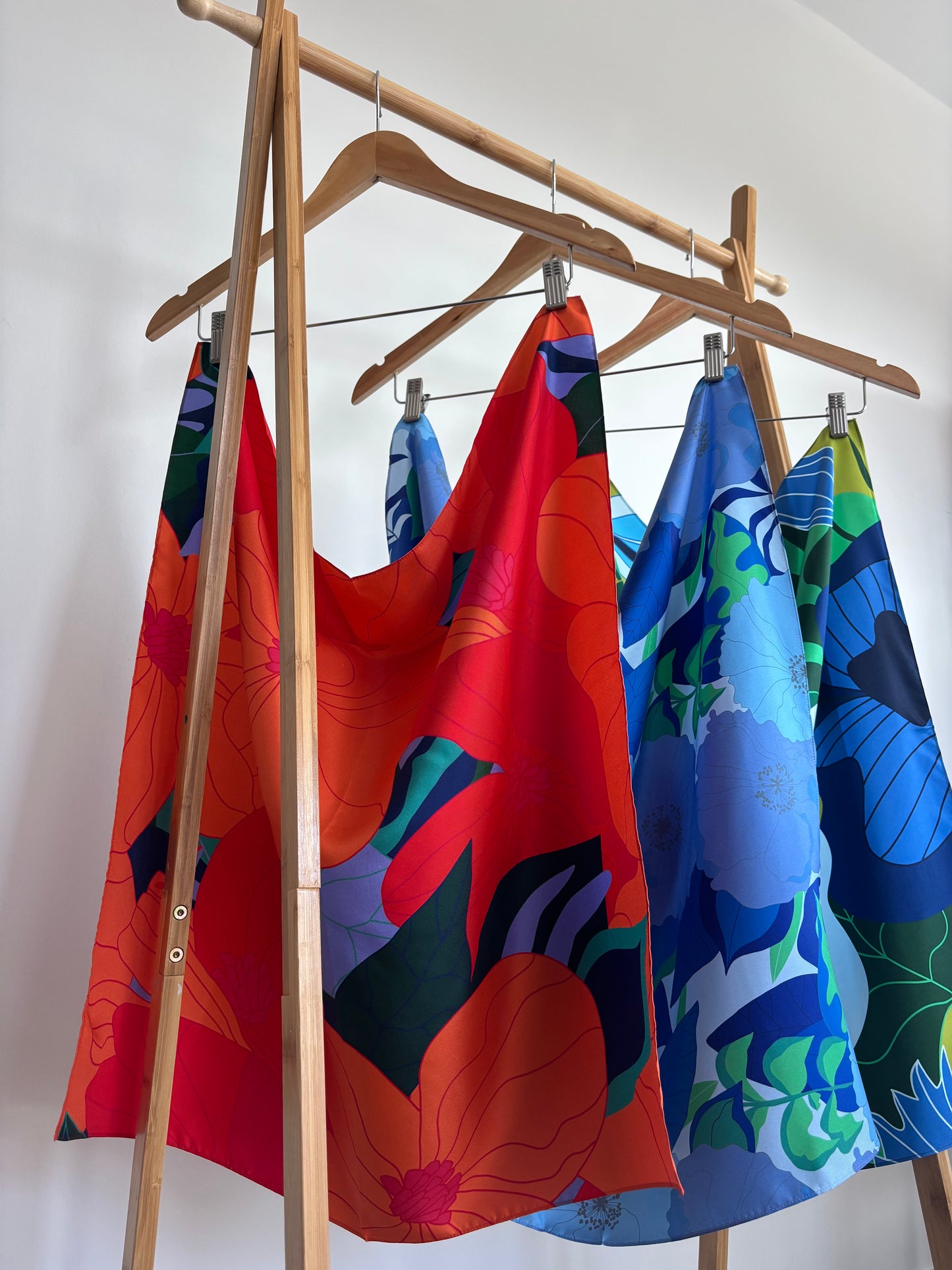 Double-Sided Silk Scarf™ by Charlotte Design 66x66cm