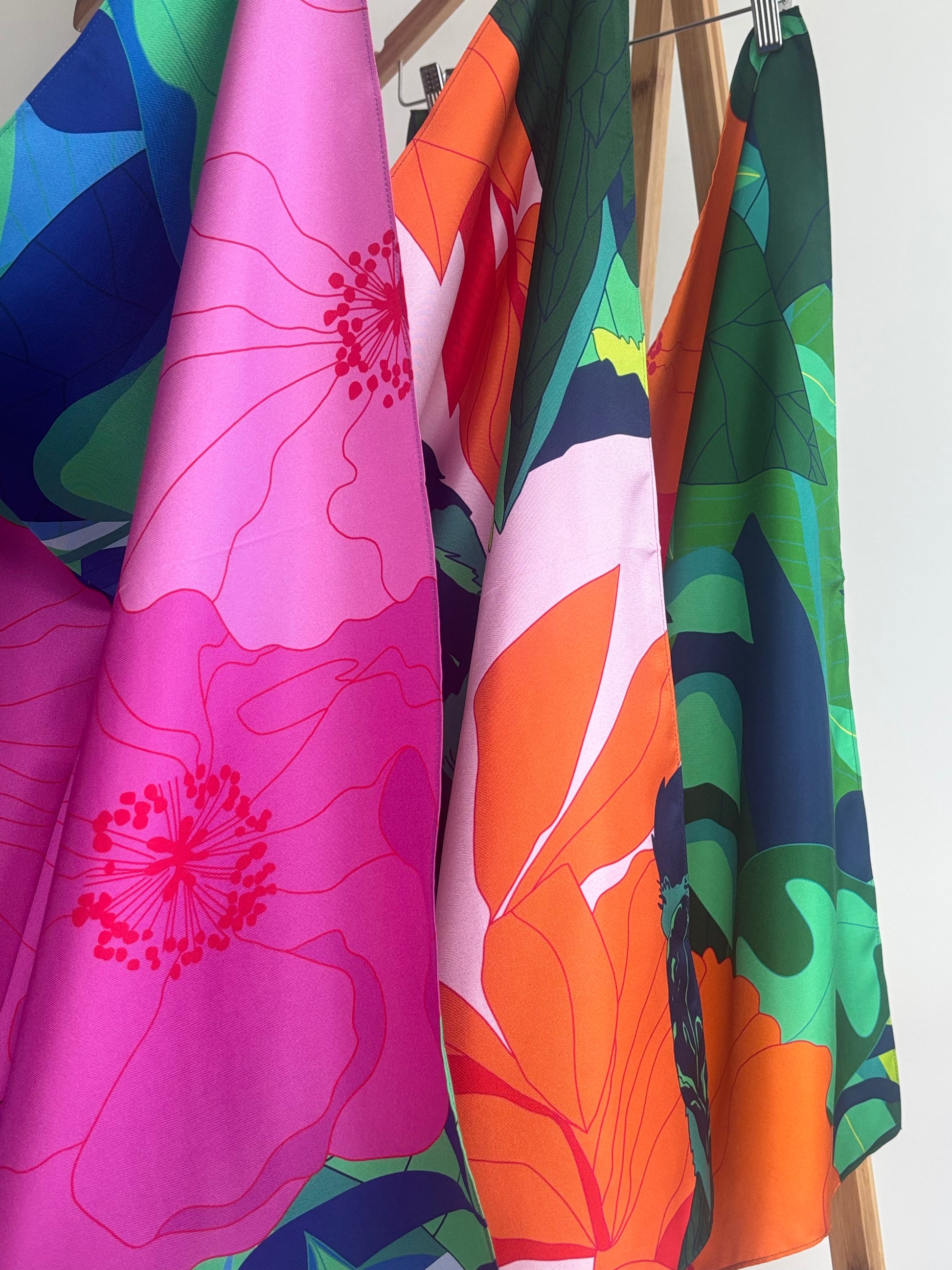 Double-Sided Silk Scarf™ by Charlotte Design 66x66cm