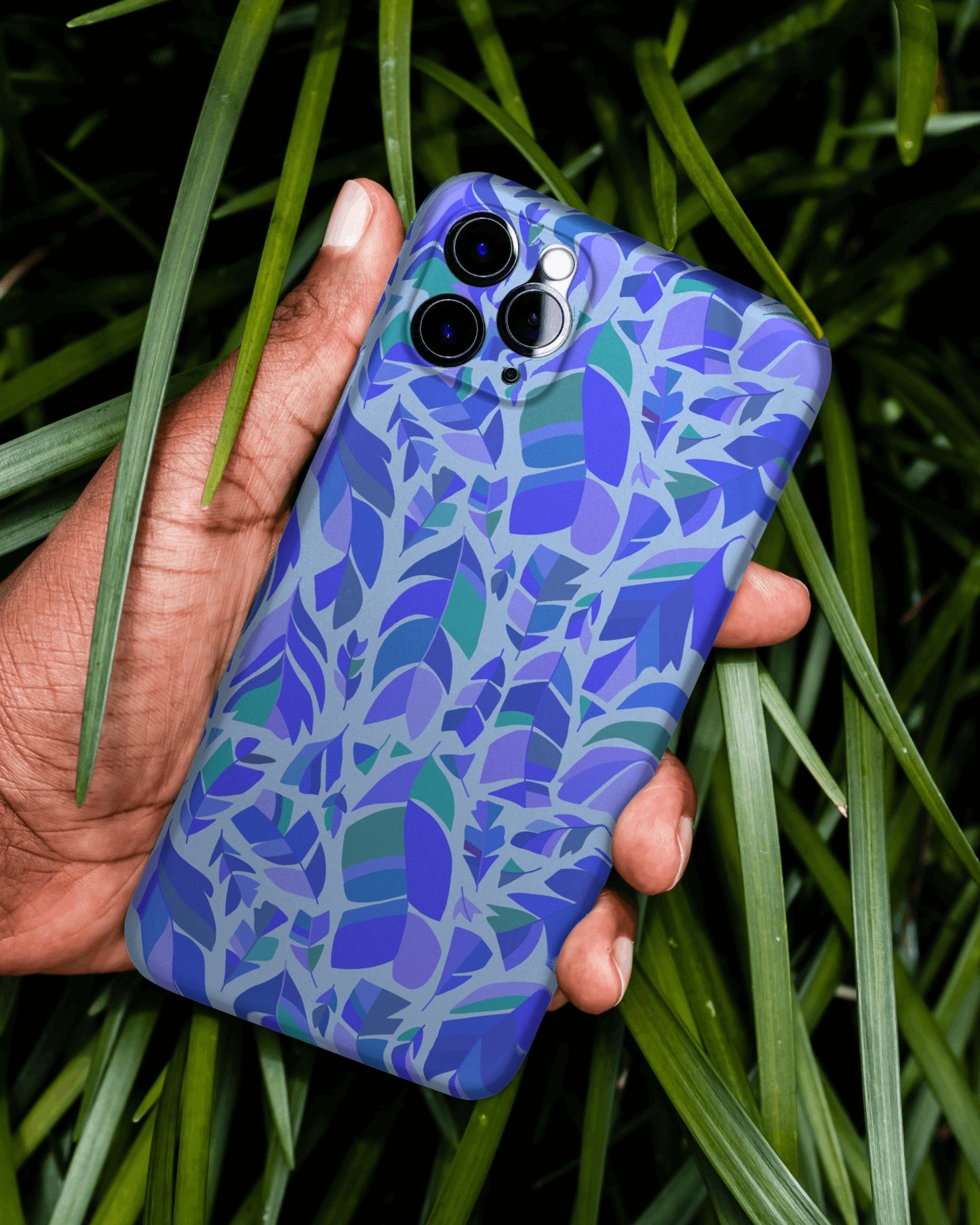 Feather Leaves™ Bold Seamless Print by Charlotte Design