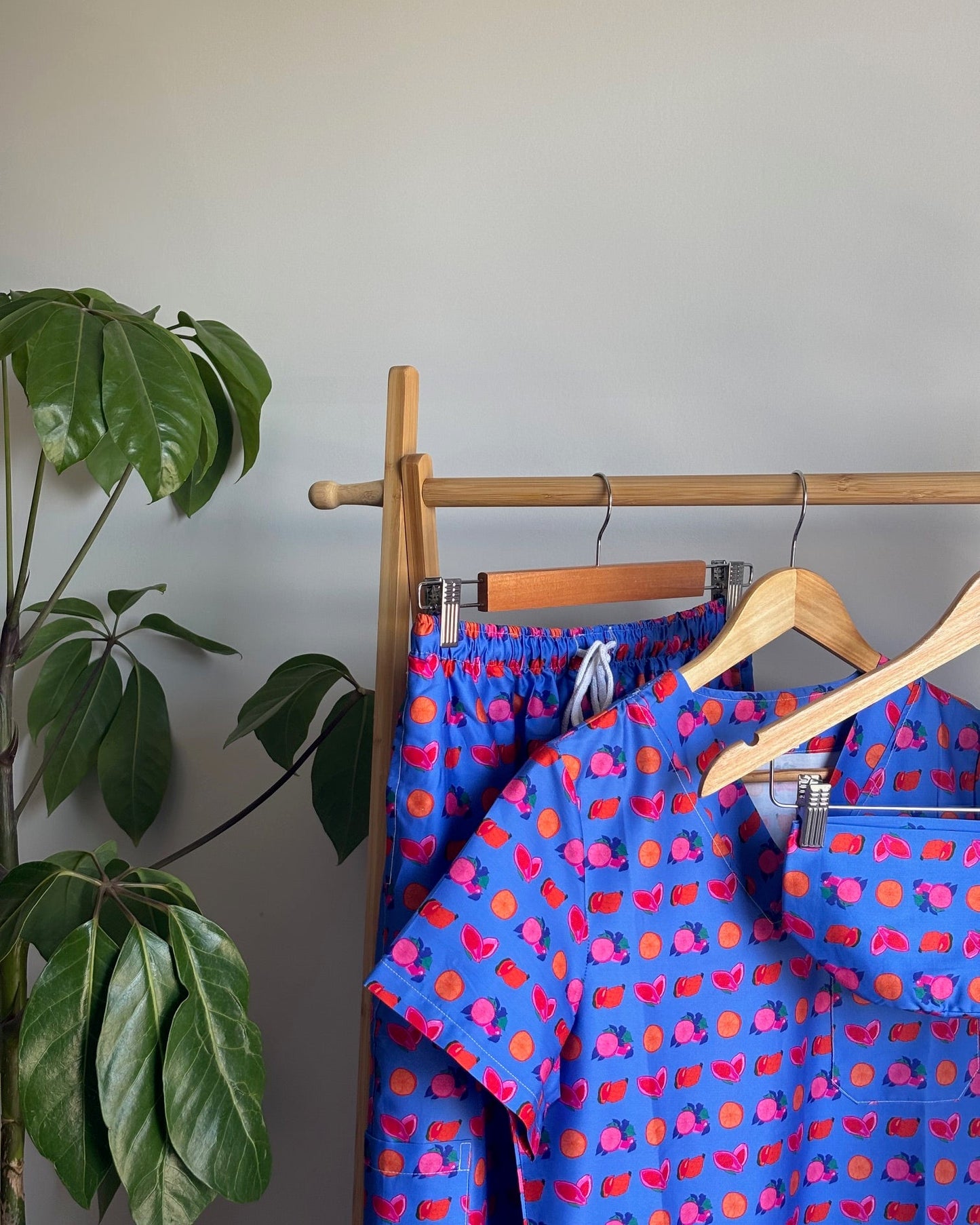 Fruit Machine™ Blue Print – Vibrant Tropical Design